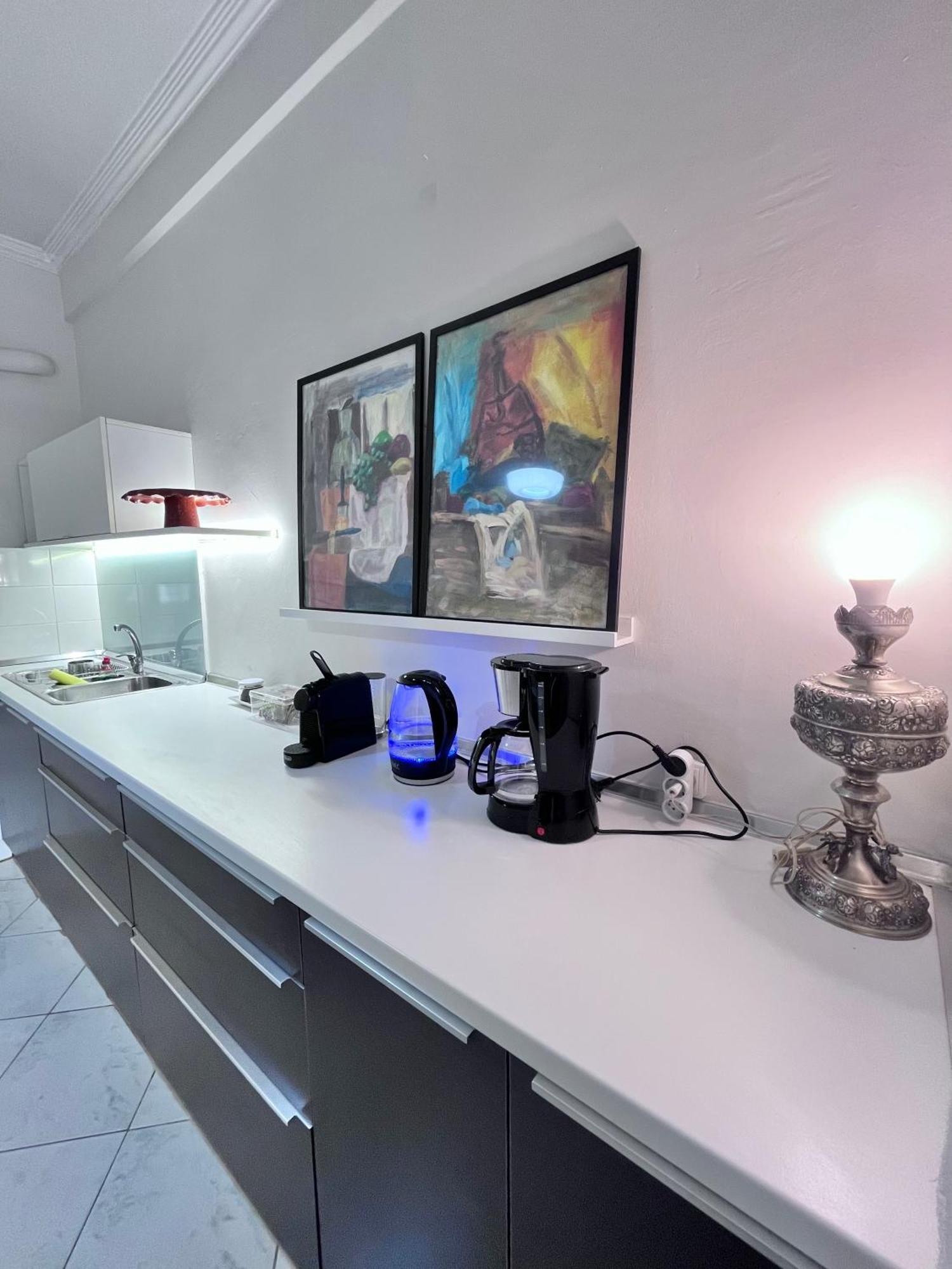 Central 7 - Stylish Apartment Komotini Exterior foto